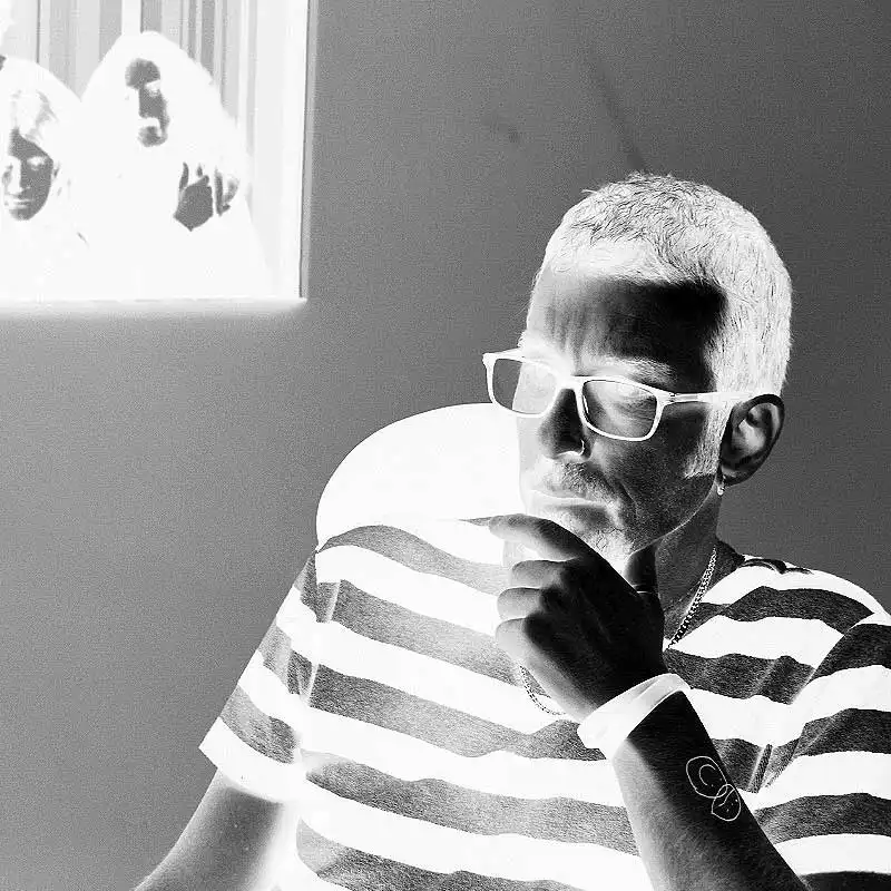 Dec Kelly Graphite Design Creative Director